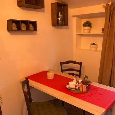L'intimite De L'o Guest house Merbes-le-Chateau