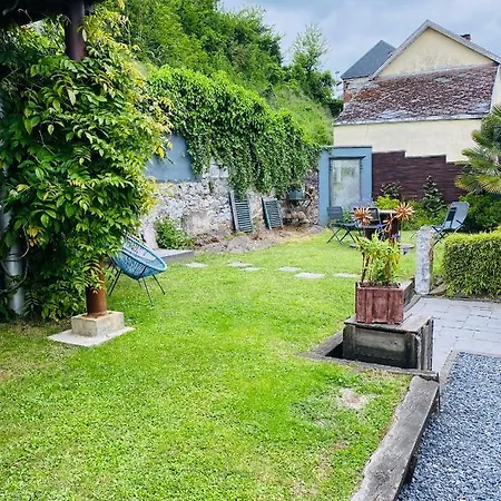 L'intimite De L'o Guest house Merbes-le-Chateau